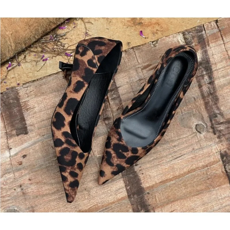 2024 Vrouwen Sexy Hoge Hakken  - Leather Work Heels recensie en prijs