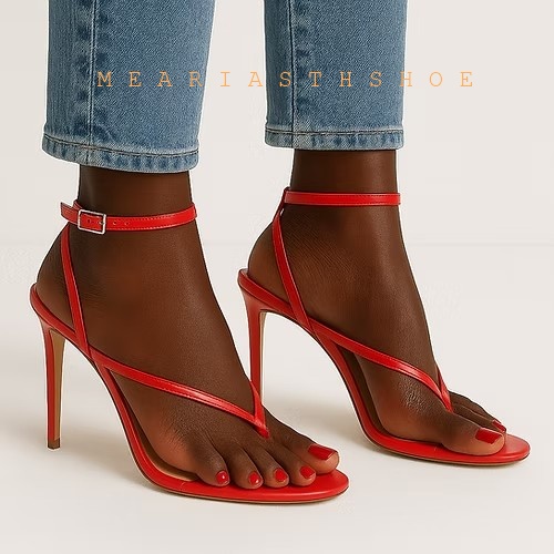 Beige zwarte kruisbandjes flip - Leather Work Heels recensie en prijs